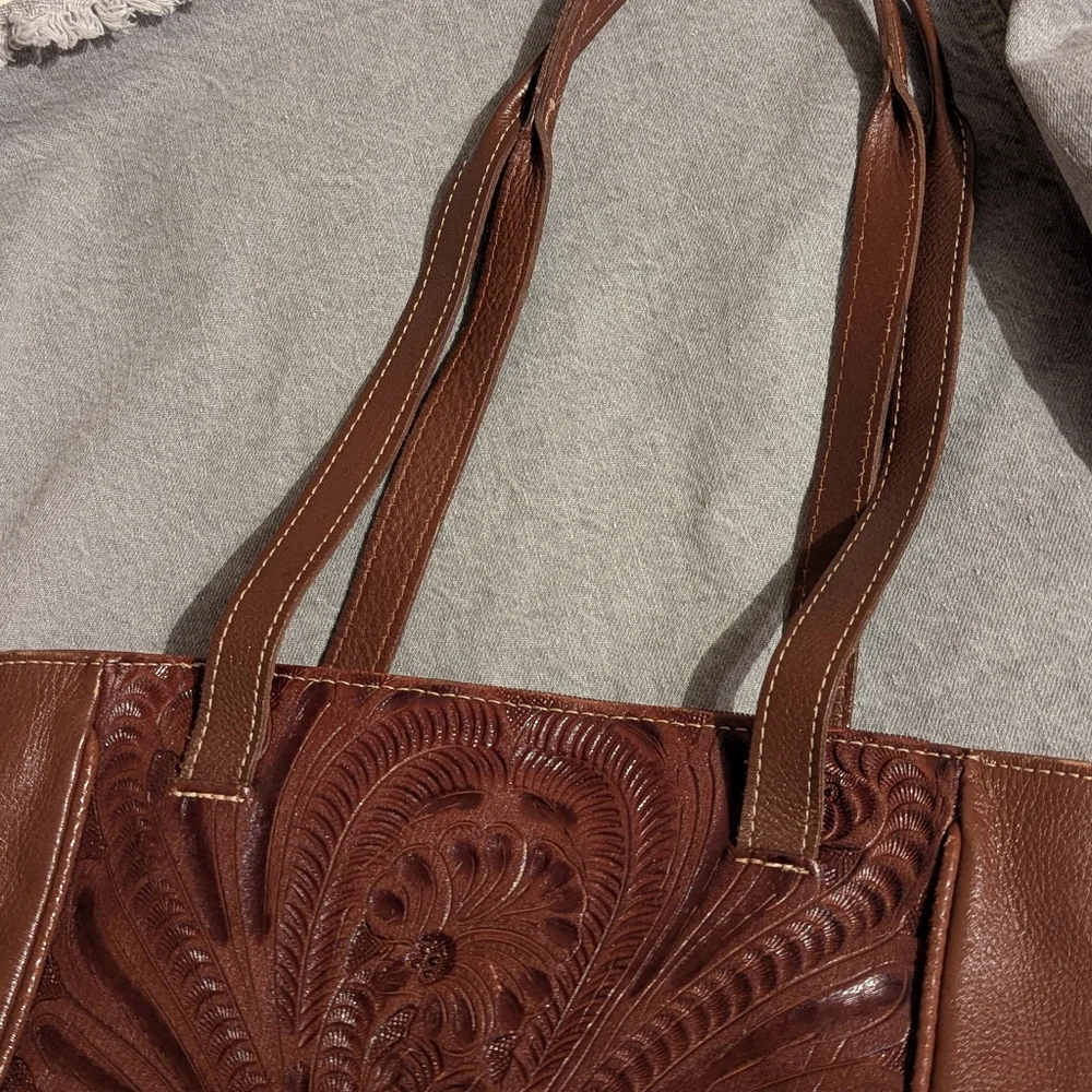 American West Brown Leather Shoulder Bag with Turquoise Accents - Picture 11 of 14